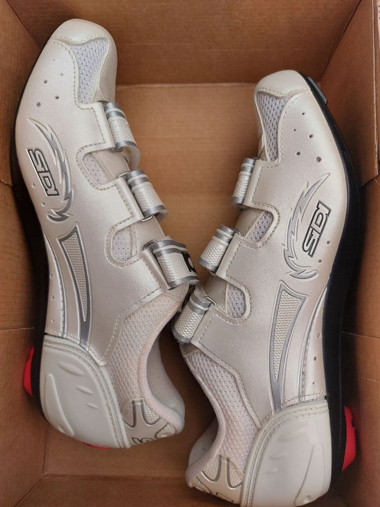 Used Sidi Zephyr Road Cycling Shoes bike — image 3 of 5