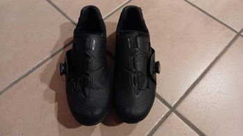 Used Shimano SH-RC300 Road Cycling Shoes 2025 bike — image 1 of 3