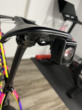 Specialized, Soporte luz Bontrager Flare – SWAT