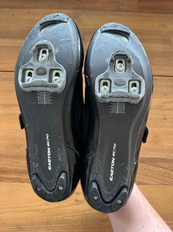 Used Giro Sentrie Techlace - Size 44 bike — image 3 of 4