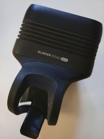 Used Knog Blinder Road 600 bike — image 3 of 5