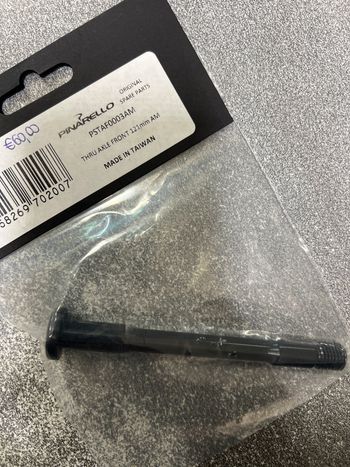 Used Pinarello Perno Thru Axle Front 121mm AM 2026 bike