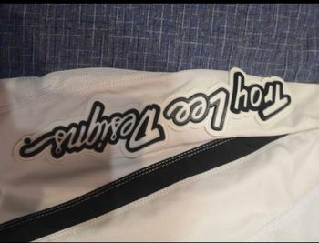 Used Troy Lee Designs Flowline Superlyte Mono Shorts bike — image 2 of 3