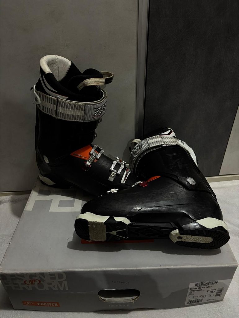 Used Tecnica Demon 100 Air Shell 2012 bike — image 3 of 7