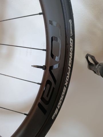 Used Roval c38 2024 bike — image 1 of 3