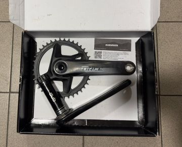 Tweedehands Sram Force AXS DUB 1x12v 172.5mm 40T Drivetrain & Pedals