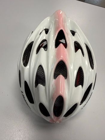 Used Limar Casco Donna Helmet bike — image 1 of 2
