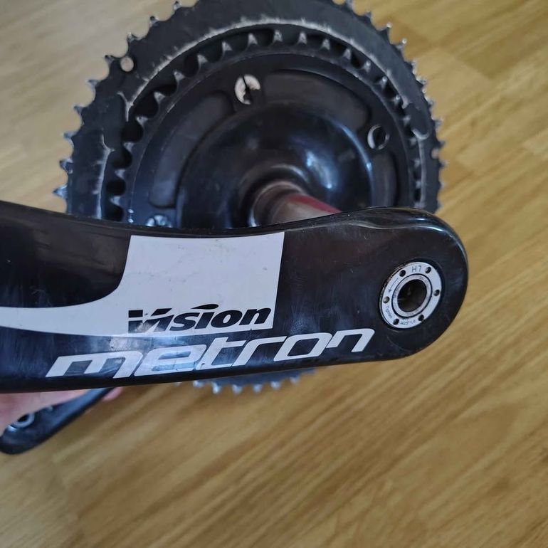 Used Vision Metron Carbon Crankset BB 386 Evo 175mm bike — image 4 of 4