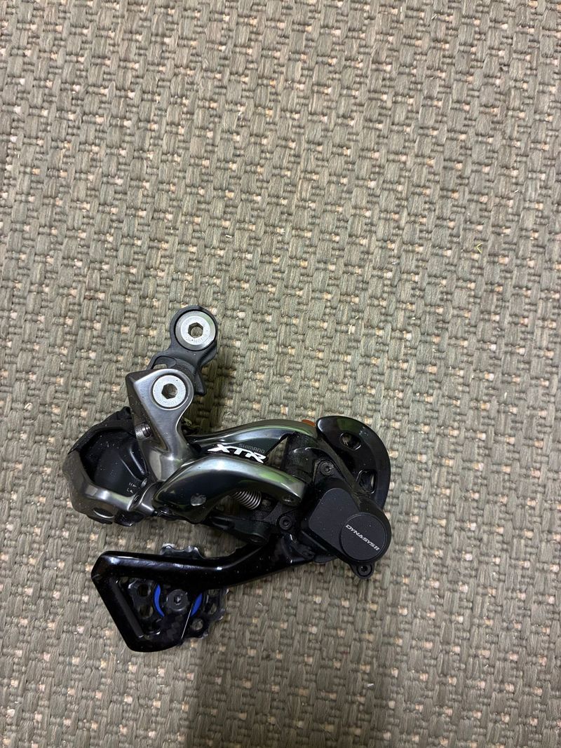 Gebrauchtes Shimano XTR Di2 Schaltwerk Drivetrain & Pedals