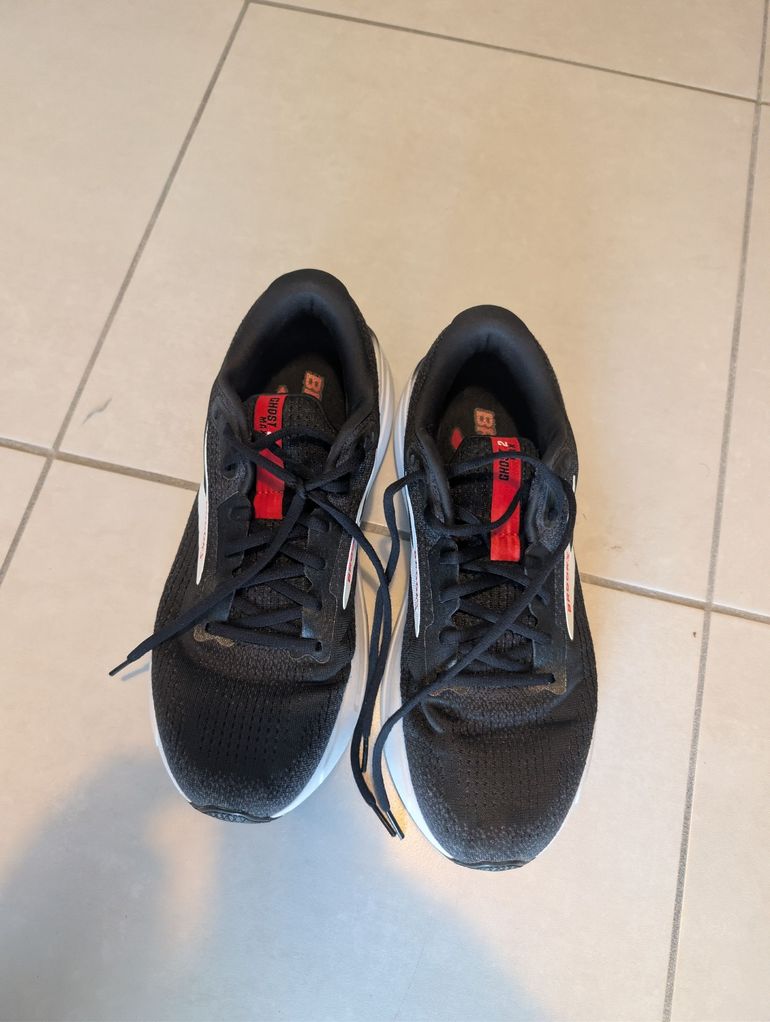 Used Brooks Ghost Max 2 Size 44.5 bike — image 1 of 5
