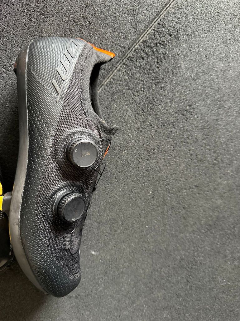 Used Dmr KR0 Road Cycling Shoes 2025 bike — image 3 of 9