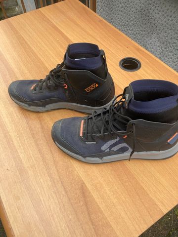 Adidas Five Ten 2025 Cycling Shoes d'occasion