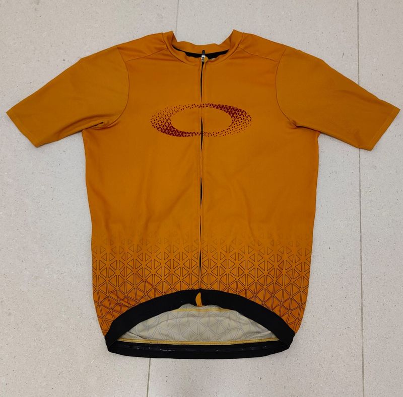 Used Oakley Endurance Packable Jersey bike — image 1 of 4