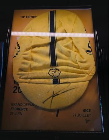 Used Story Cappellino ufficiale Tour de France , originale e autografato da Tadej Pogačar 2024 bike — image 7 of 7