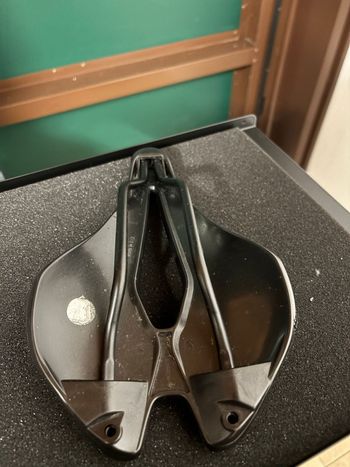 Used Pinarello Linx Ultra Manganese Saddle 2025 bike — image 3 of 5