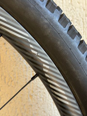 Used Scope O2.D Carbon 29’ Disc Boost 2024 bike — image 5 of 13