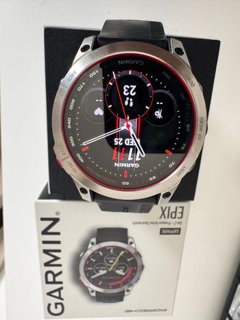 Used Garmin Epix 2 Smartwatch 2022 bike — image 8 of 11