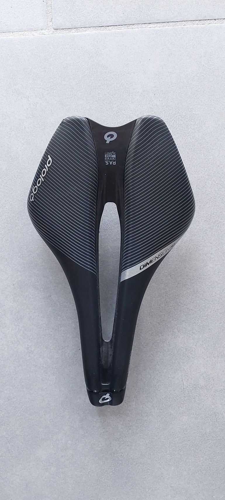 Used Prologo Hard blacķ bike — image 1 of 2