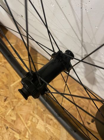 Used Deerobust Carbone 35mm Gravel 2025 bike — image 3 of 7