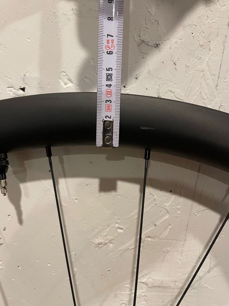 Used Deerobust Carbone 35mm Gravel 2025 bike — image 4 of 7