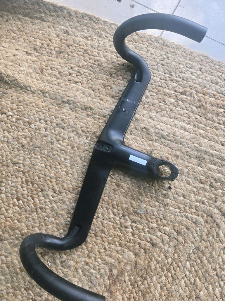 Used Black Inc Integrated Barstem Handlebar 2024 bike — image 3 of 3