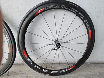 Used Fulcrum Cerchi bike — image 2 of 5