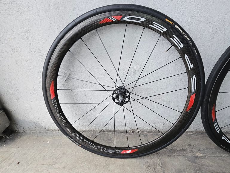 Used Fulcrum Cerchi bike — image 3 of 5