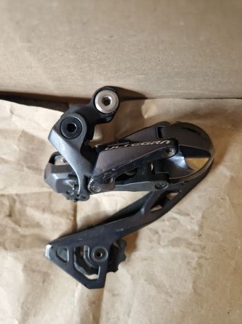Shimano, Ultegra Di2 11-speed bagskifter