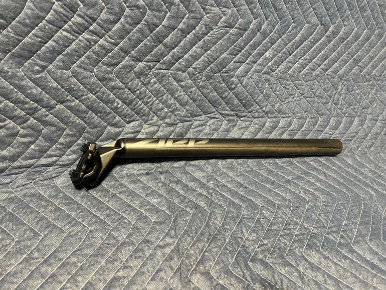 Used Zipp Service Course SL Seatpost (27.2mm, 20mm Setback) bike — image 1 of 3