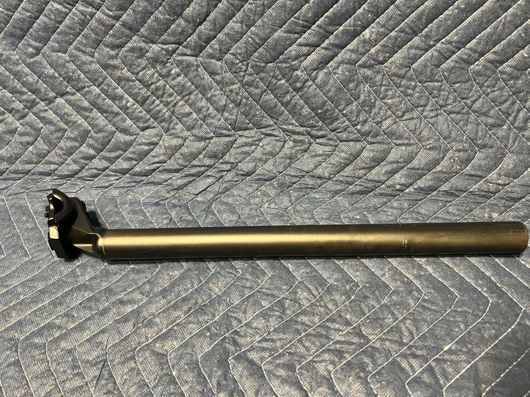 Used Zipp Service Course SL Seatpost (27.2mm, 20mm Setback) bike — image 3 of 3