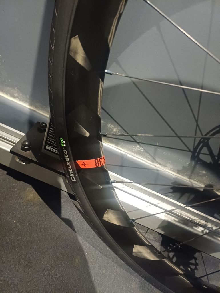 Used Miche SLR 38 Carbonio 2022 bike — image 6 of 6