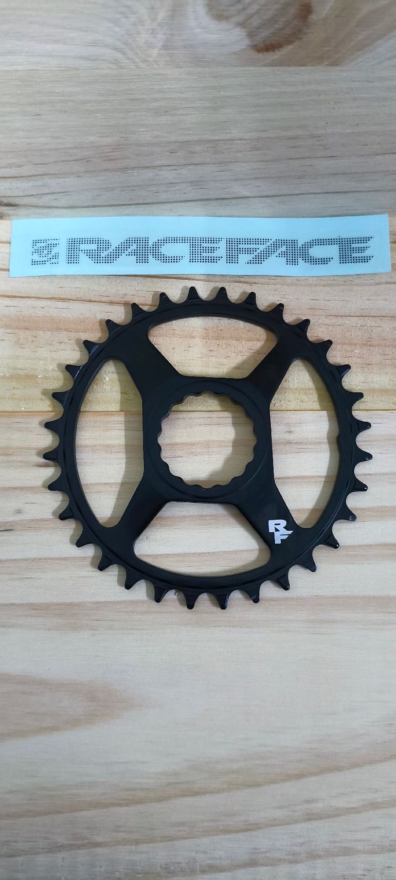Used Race Face Narrow Wide 104 BCD 32T Chainring 2026 bike — image 6 of 6