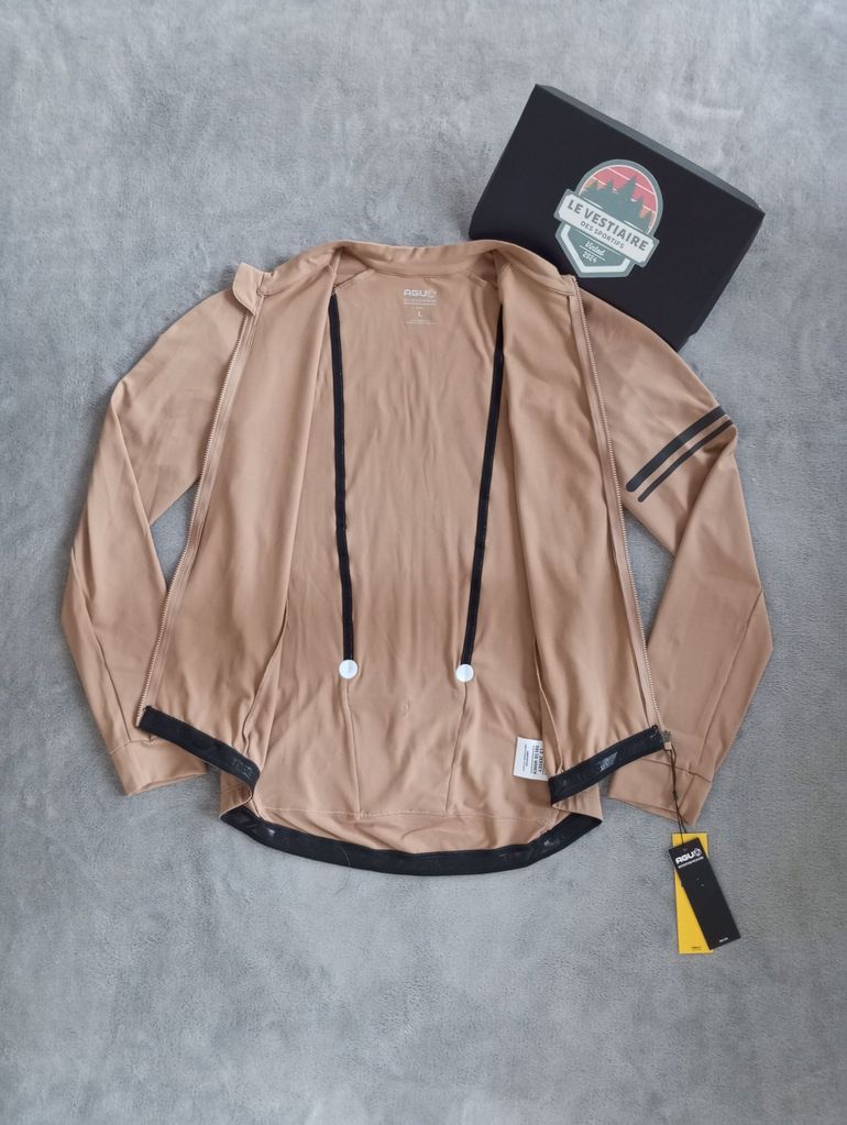 Used AGU Solid Jersey Performance Femme Taille L bike — image 5 of 6