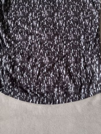 Used AGU Essential Jersey Black Melange Femme Taille M bike — image 4 of 6