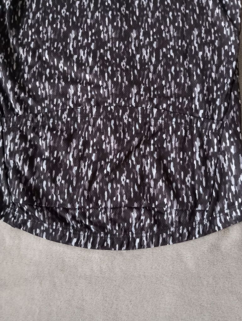 Used AGU Essential Jersey Black Melange Femme Taille M bike — image 4 of 6