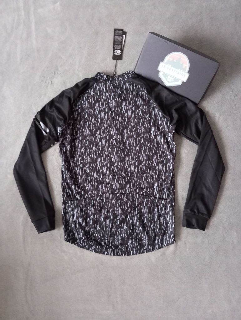 Used AGU Essential Jersey Black Melange Femme Taille M bike — image 3 of 6