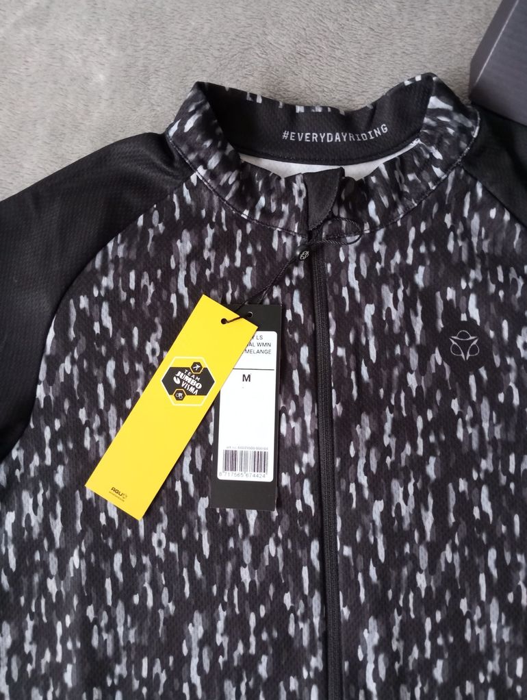 Used AGU Essential Jersey Black Melange Femme Taille M bike — image 2 of 6