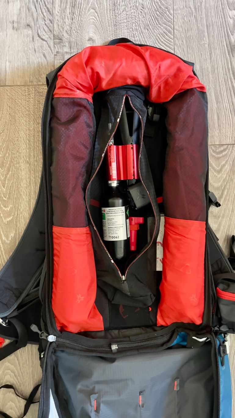 Used Arva Reactor ST 26 Airbag Backpack 2024 bike — image 4 of 5