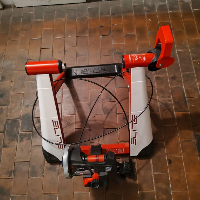 Used Elite Novo Force Roller 2023 bike — image 2 of 3