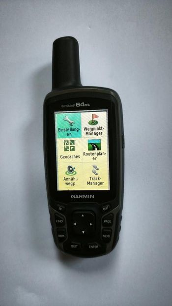 Used Garmin GPSMAP 64st bike — image 1 of 5