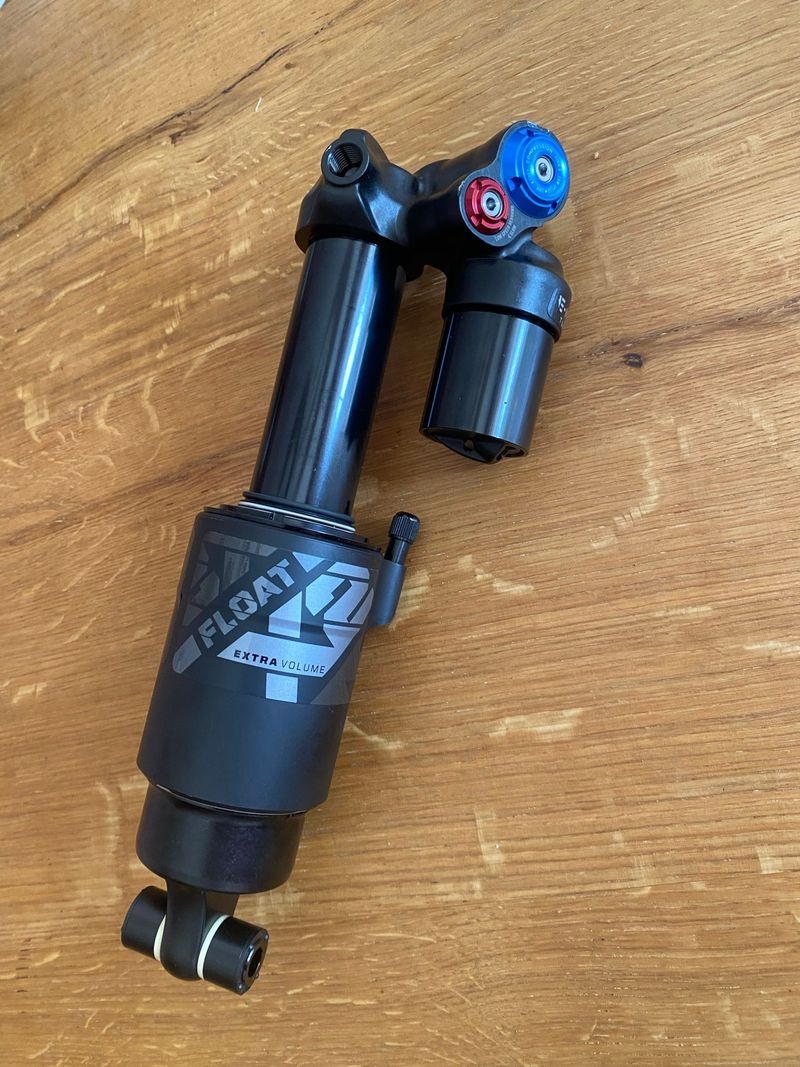 Used Fox FLOAT X2 Rear Shock 2025 bike — image 3 of 4