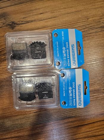 Shimano, J02A Disc Brake Pads Set of 2 Pairs
