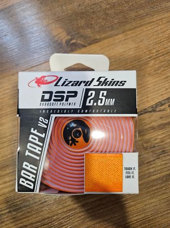 Used Unno DSP 2.5 mm Orange Bar Tape bike