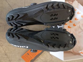 Used Catlike WHISPER X1 tg.42 2025 bike — image 3 of 5