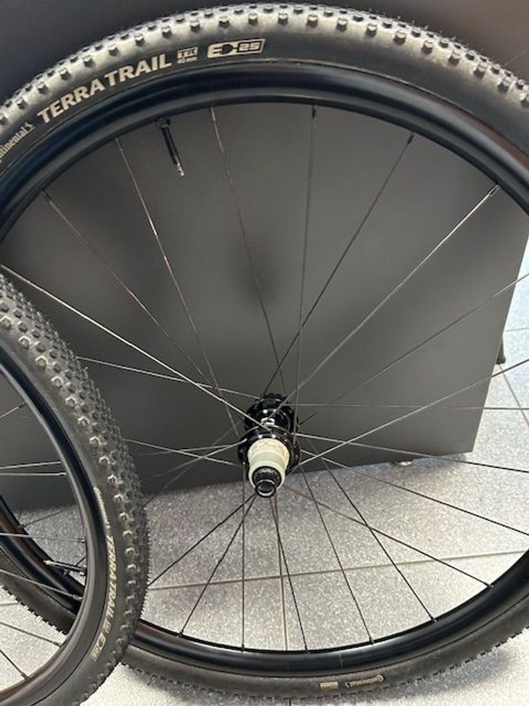 Used MICROTECH MX25 MX25 Wheels bike — image 4 of 6