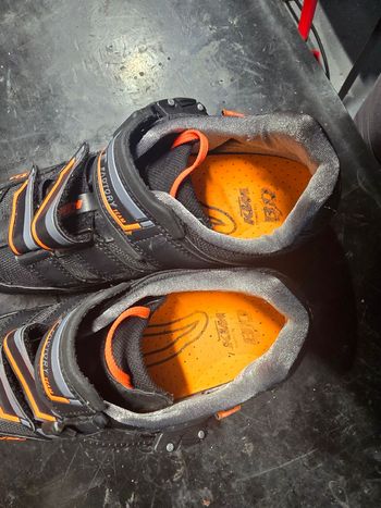 Used Ktm FT Factory Enduro Shoes 2025 bike — image 5 of 6