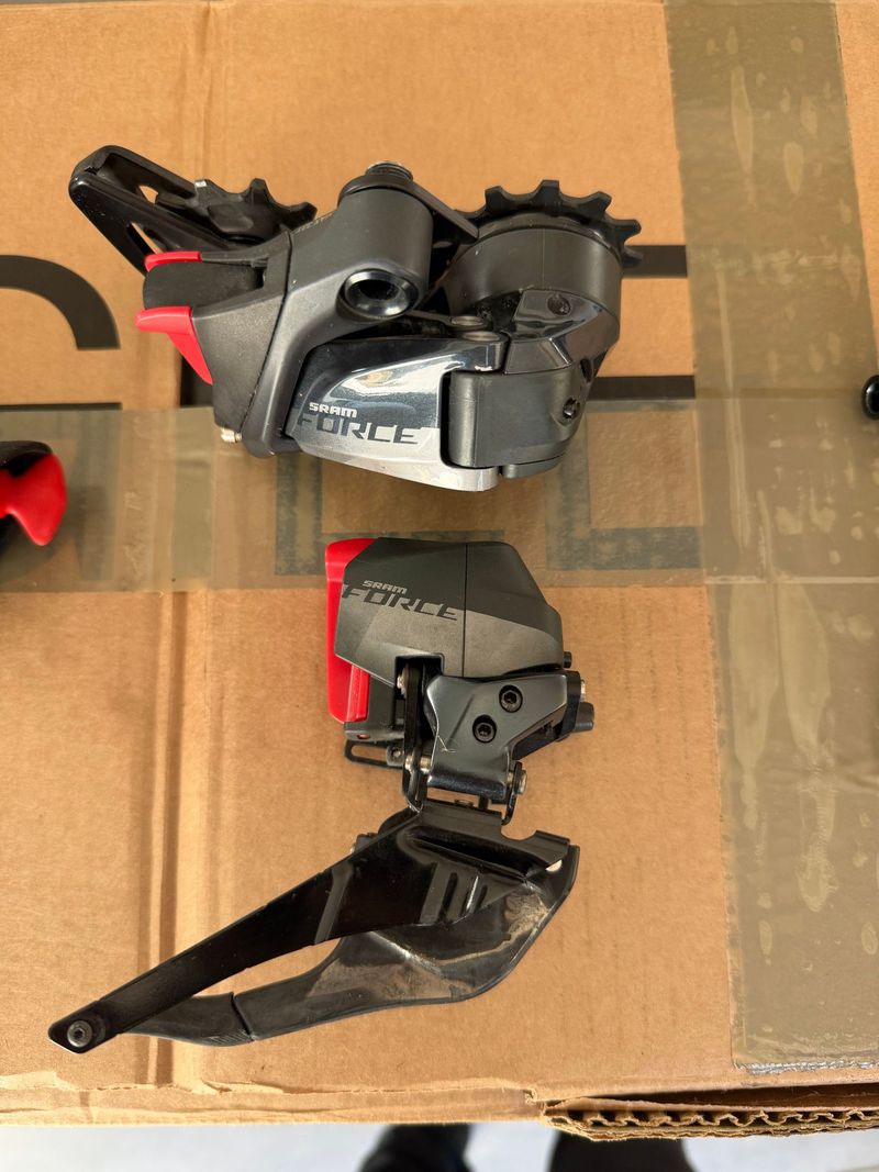 Käytetty Sram Force etap AXS Powermeter 2022 bike — kuva 3 / 6