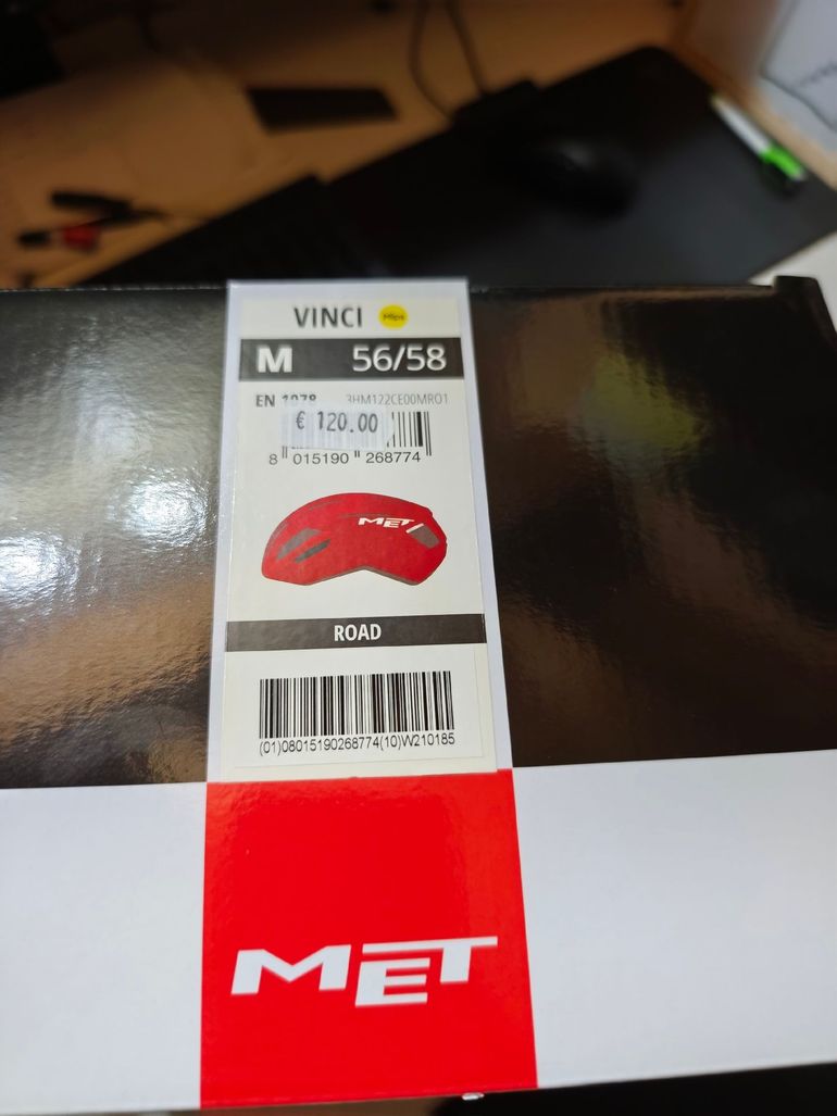 Used MET Vinci MIPS Helmet 2025 bike — image 6 of 6
