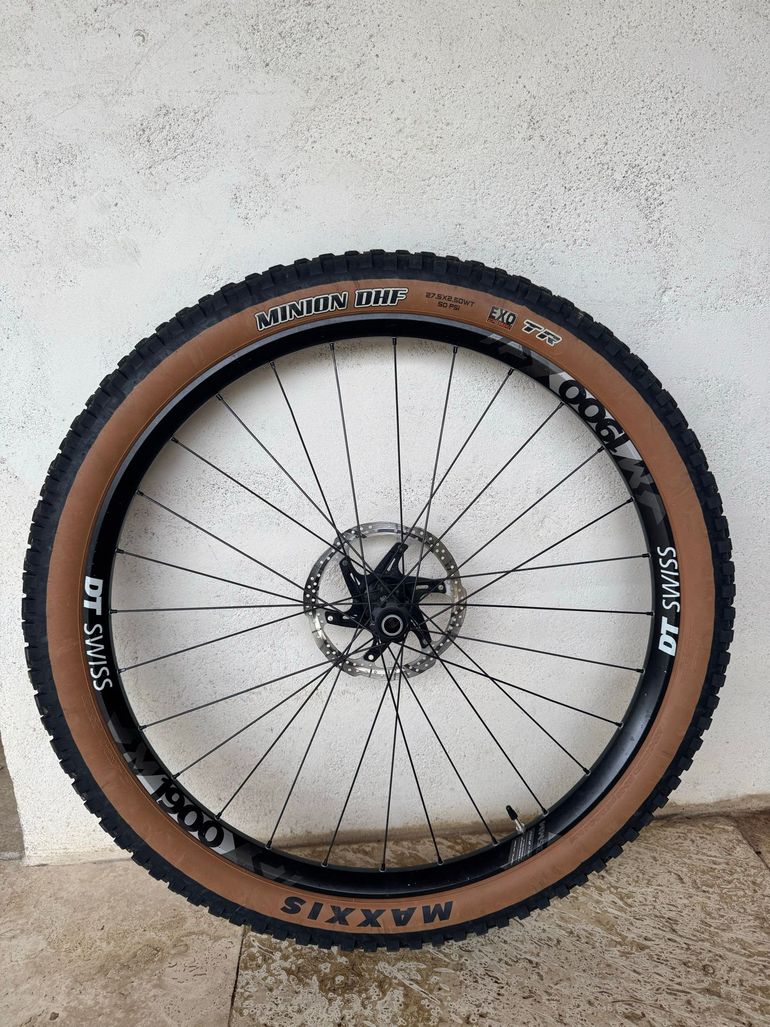 Used Dt Swiss Roue Avant bike — image 3 of 5