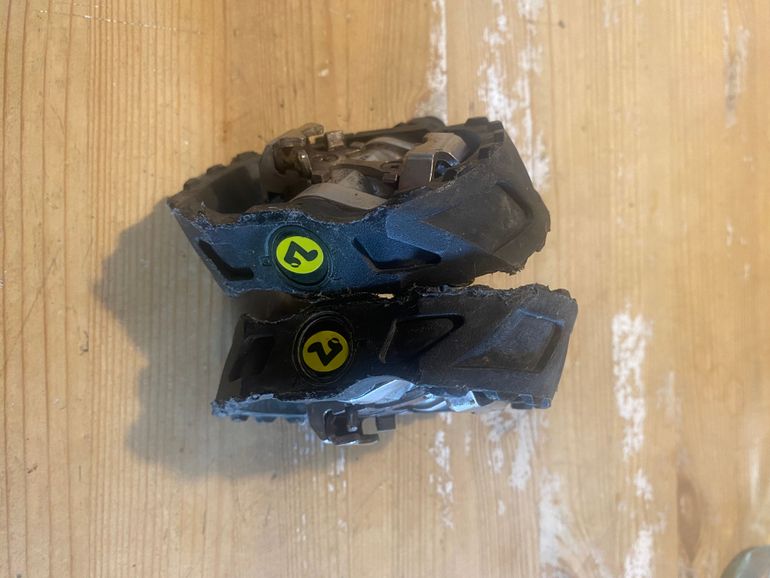 Used Shimano PD-M424 SPD Pedals 2023 bike — image 4 of 6